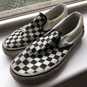 Black and white checkered Vans